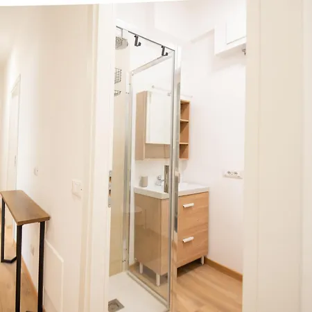 Bmga L San Paolo Industrial 5bdr Apartment Rom